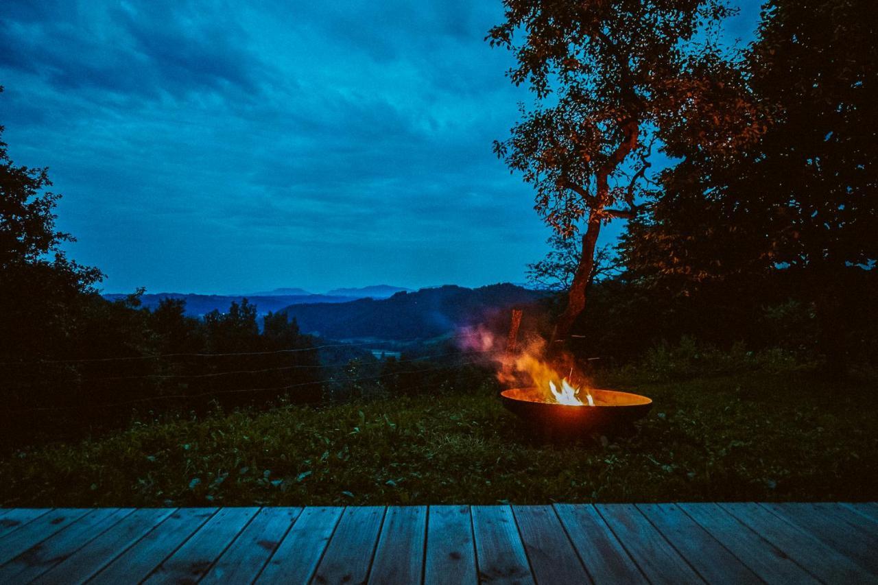 Tri Vile Estate, A Piece Of Paradise In Kozjansko بوتْشيترتيك المظهر الخارجي الصورة
